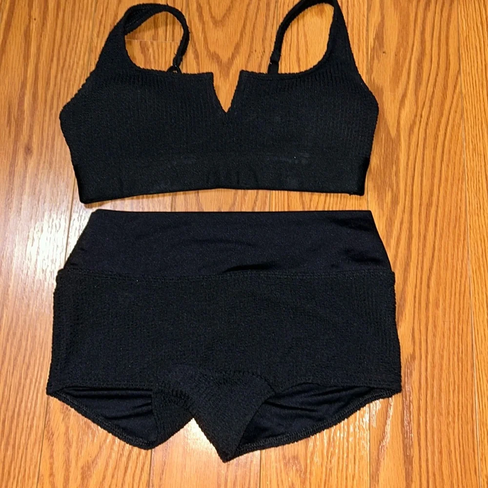 VS pink workout/swimsuit in one - Picture 1 of 7
